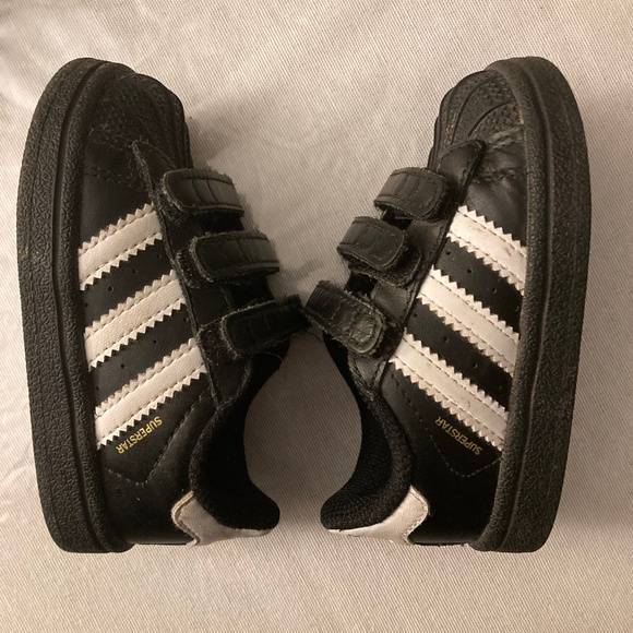 Toddler adidas superstar size 5k - Picture 1 of 3